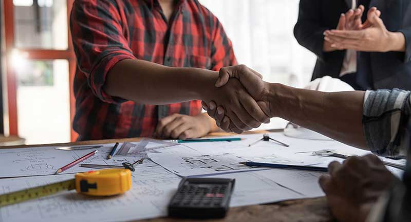 Agreement between project contractors and customer